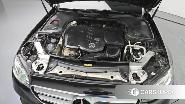 Mercedes-Benz E-Class W213 id 5018957 из Кореи 27