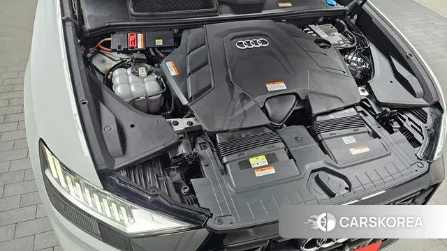 Audi Q8 (4M) id 3734612 из Кореи 16
