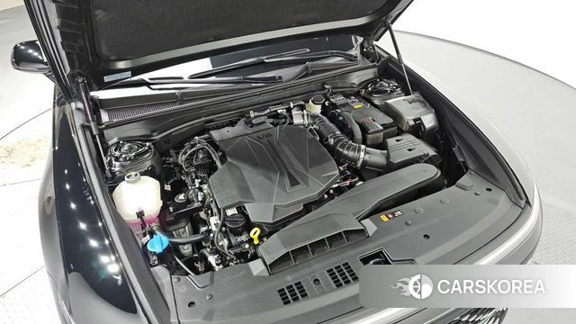 Hyundai Grandeur (GN7) id 5002514 из Кореи 27