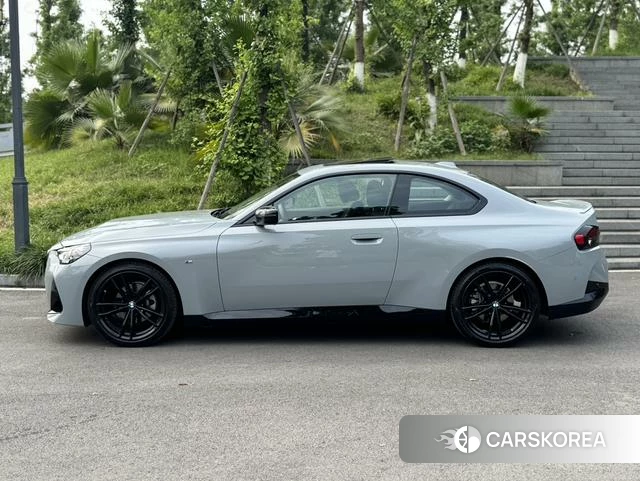 BMW 2 series 2025 Серебристо-серый из Китая, фото 6