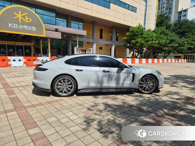 Porsche Panamera (971) id 4952579 из Кореи 16