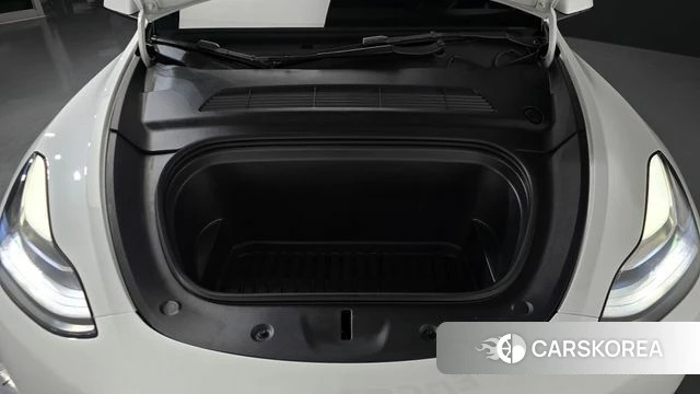 Tesla Model Y id 5046656 из Кореи 30