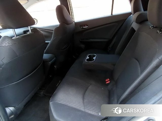 Toyota Prius 4th Generation id 5018939 из Кореи 14