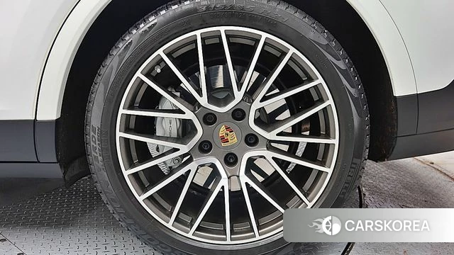 Porsche Cayenne (PO536) id 4992682 из Кореи 16