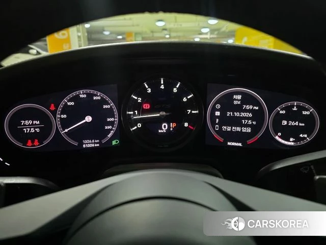 Porsche 911(992) id 5021638 из Кореи 16