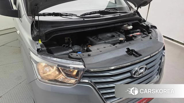 Hyundai The New Grand Starex id 4977880 из Кореи 16