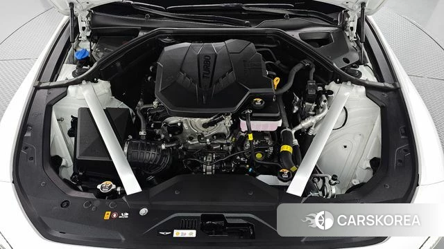 Genesis The New G70 id 4980198 из Кореи 33