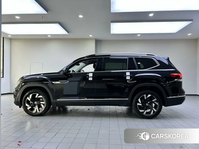 Volkswagen Teramont 2022 Черный из Китая, фото 6