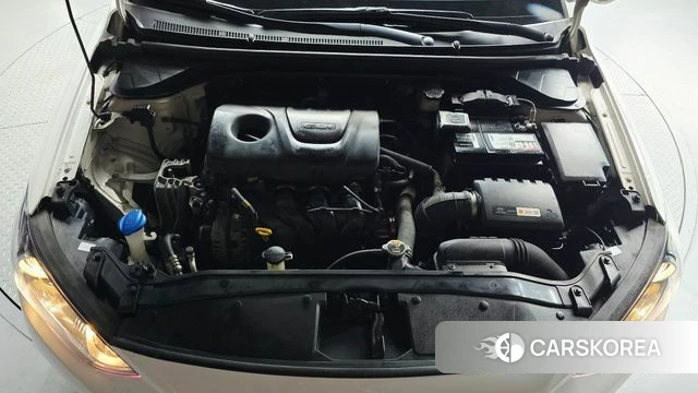 Hyundai Avante AD id 4760450 из Кореи 16