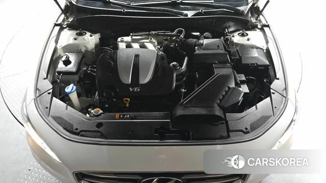 Hyundai Grandeur IG id 3807778 из Кореи 16
