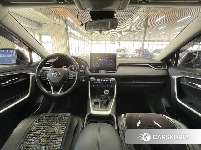 Toyota RAV4 2021 Черный из Китая, фото 6