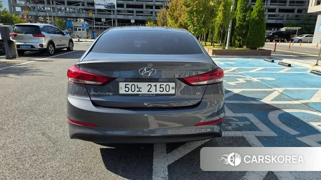 Hyundai Avante AD id 5000820 из Кореи 15