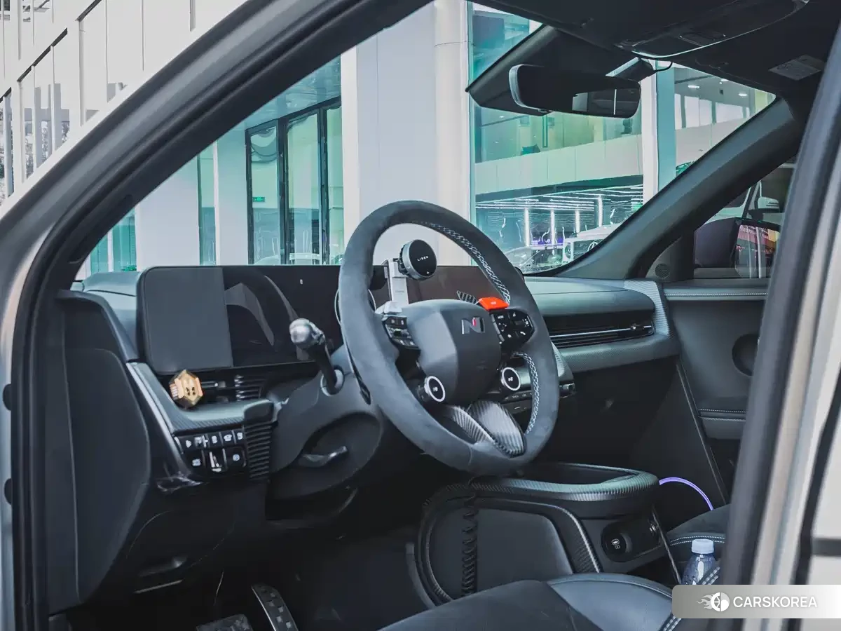 Hyundai Ioniq 5N 2025 Silver/gray из Китая, фото 6