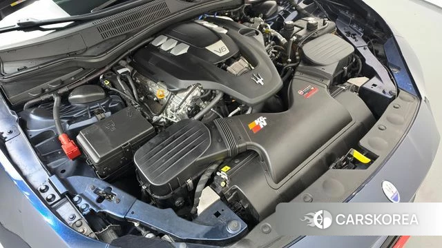Maserati Ghibli id 5035354 из Кореи 27