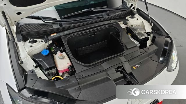 Hyundai Ionic 6 id 5046688 из Кореи 16