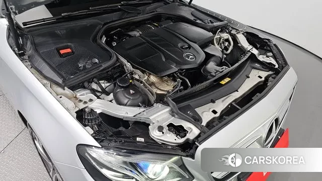 Mercedes-Benz E-Class W213 id 3220669 из Кореи 16