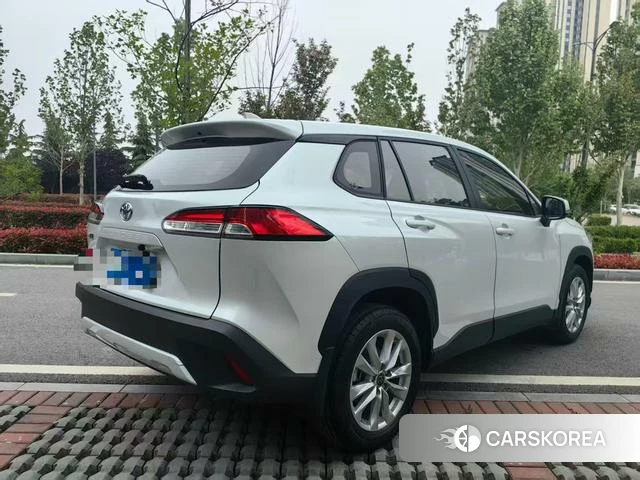 Toyota Corolla 2023 Белый из Китая, фото 6