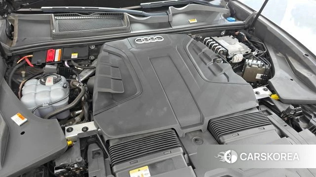 Audi Q8 (4M) id 4942975 из Кореи 28