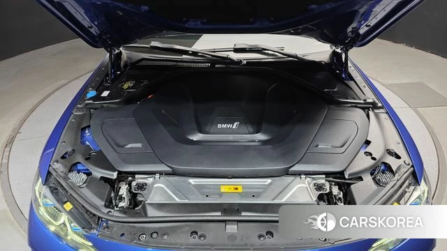 BMW i4 id 5016955 из Кореи 26
