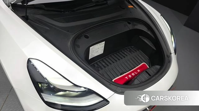 Tesla Model 3 id 4758811 из Кореи 29