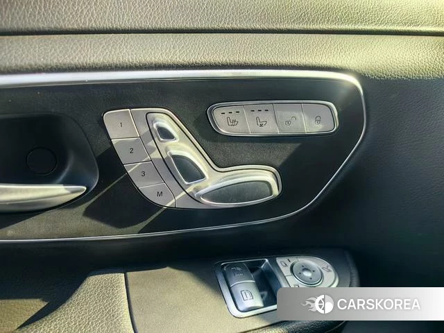 Mercedes-Benz V-Class 2022 Черный из Китая, фото 6