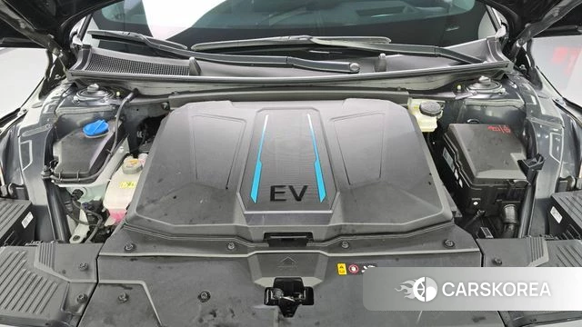 Hyundai The New Ionic 5 id 4904558 из Кореи 16