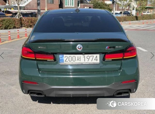 BMW 5 Series (G30) 2021 Темно-зеленый из Кореи, фото 6