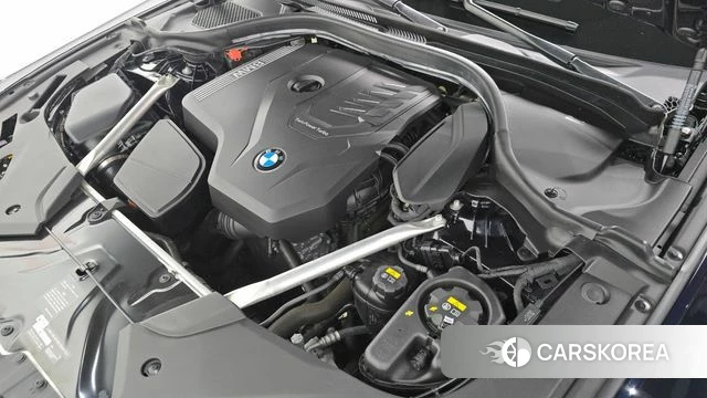 BMW 5 Series (G30) id 5003581 из Кореи 16