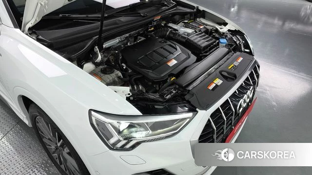 Audi Q3 (F3) id 4635741 из Кореи 27