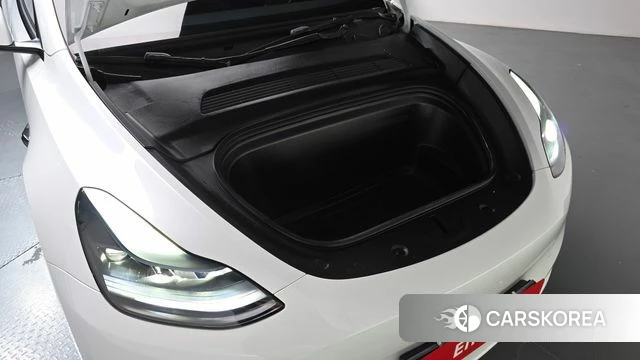 Tesla Model Y id 4898109 из Кореи 16