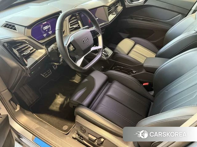 Audi Q4 2025 Синий из Китая, фото 6