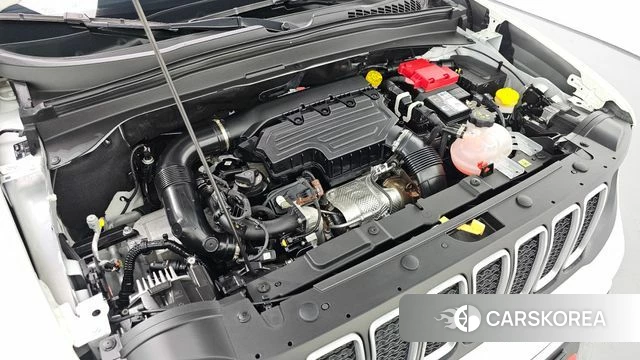Jeep Renegade id 4941593 из Кореи 28