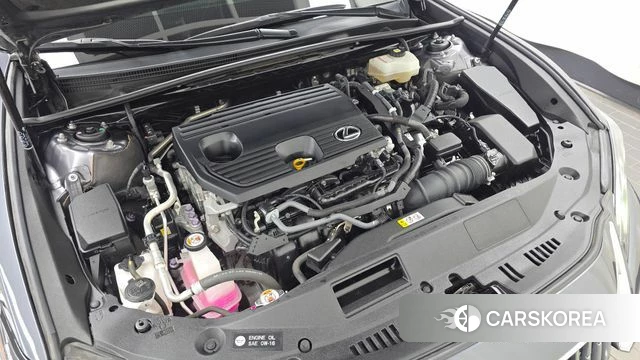 Lexus ES300h 7th generation id 5028051 из Кореи 28