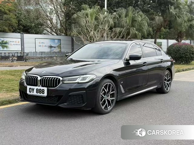 BMW 5 series 2022 Черный из Китая, фото 6