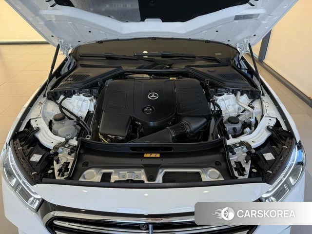 Mercedes-Benz E-Class W214 id 4990204 из Кореи 11