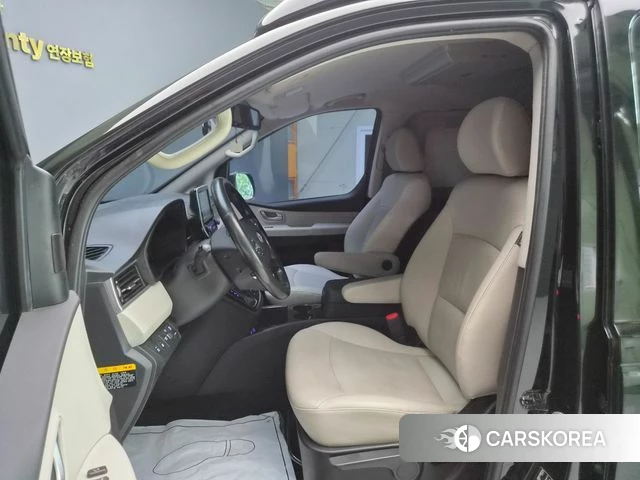 Hyundai The New Grand Starex id 4974418 из Кореи 16