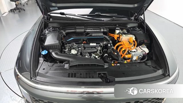 Hyundai Grandeur Hybrid (GN7) id 4991115 из Кореи 16