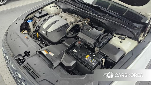 Hyundai The New Grandeur IG id 4501784 из Кореи 28