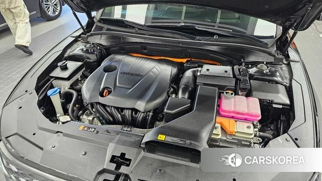 Hyundai The New Grandeur IG Hybrid id 5017363 из Кореи 31