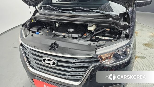 Hyundai The New Grand Starex id 4751284 из Кореи 16