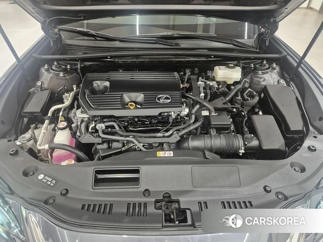 Lexus ES300h 7th generation id 4996530 из Кореи 16