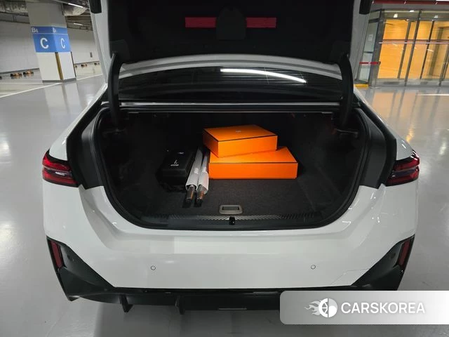 BMW i5 (G60) id 4979933 из Кореи 16