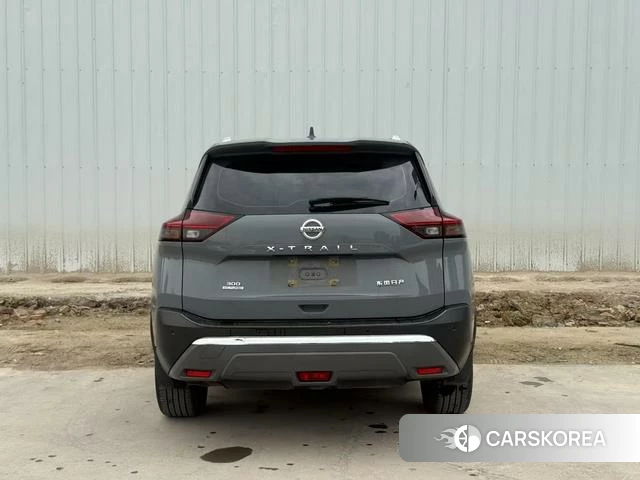 Nissan X-Trail 2021 Темно-серый из Китая, фото 6