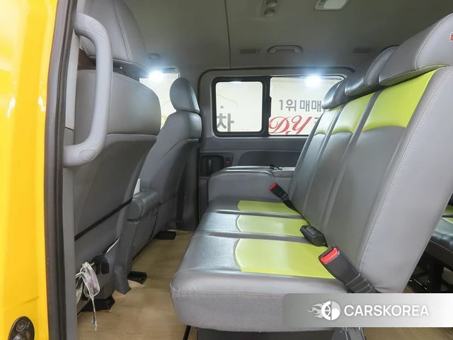 Hyundai The New Grand Starex id 4953021 из Кореи 16