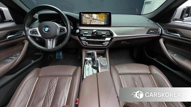 BMW 5 Series (G30) id 5013024 из Кореи 31