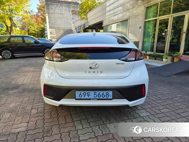 Hyundai The New Ionic Electric id 5028964 из Кореи 9