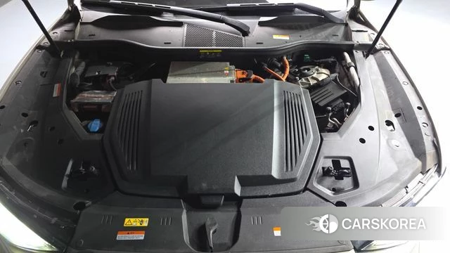 Audi e-Tron id 4923279 из Кореи 16