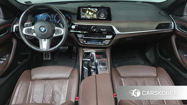 BMW 5 Series (G30) id 5041729 из Кореи 27