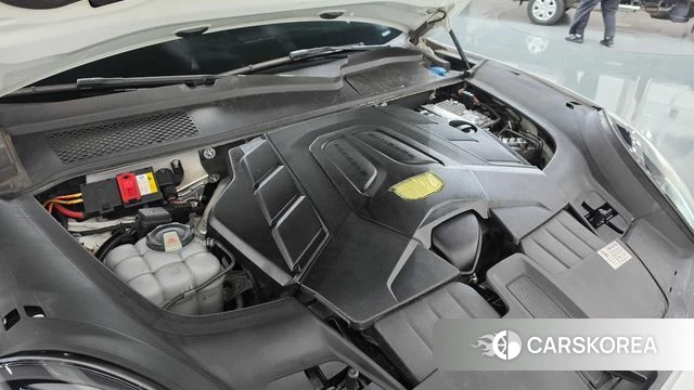 Porsche Cayenne (PO536) id 4937539 из Кореи 30