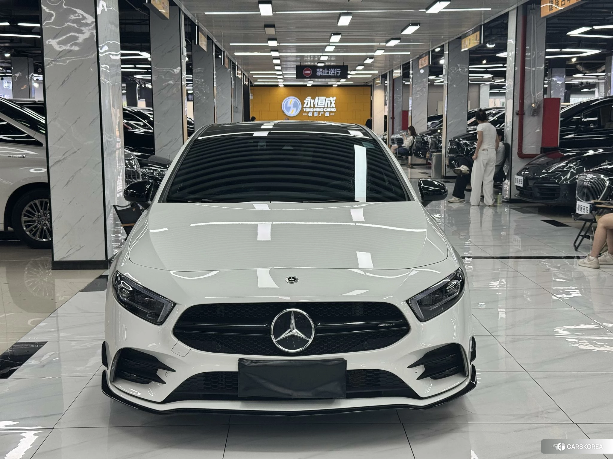 Mercedes-Benz AMG A-Class 2021 Белый из Китая, фото 6